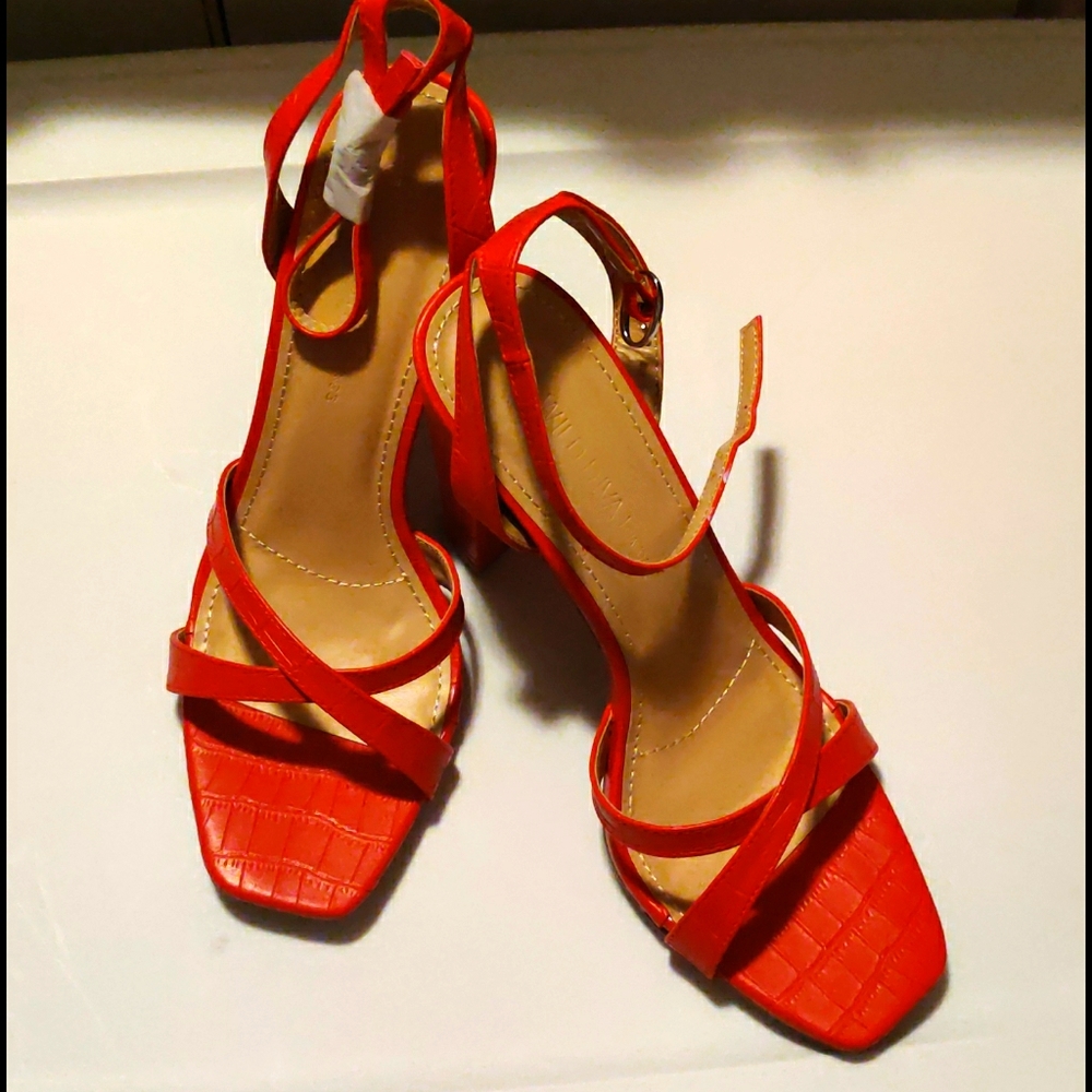 Crocodile it back heeled sandals